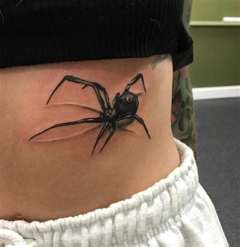 araña en tatuaje|Tatuajes de arañas: Significado y mejores。